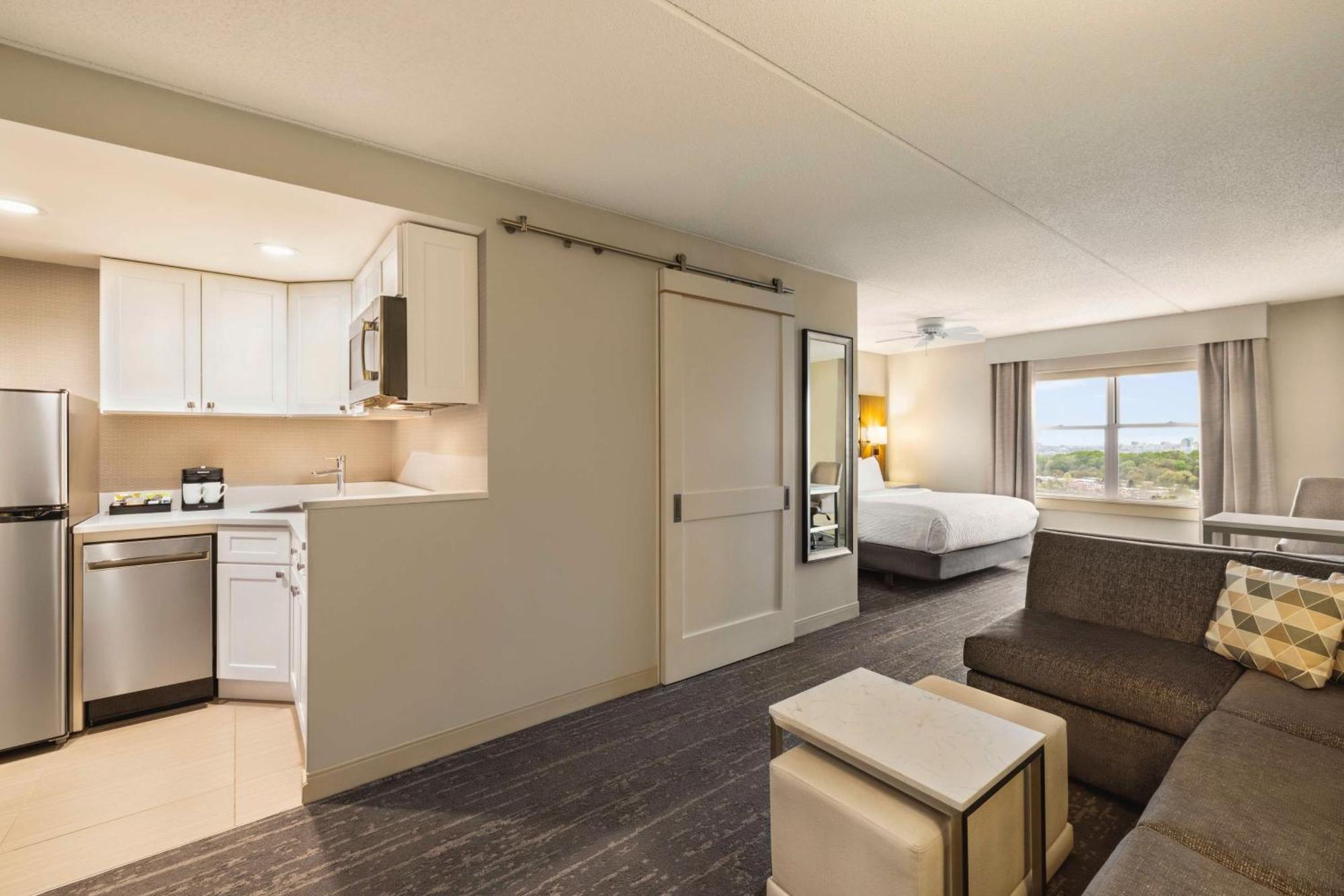 Homewood Suites By Hilton Philadelphia-City Avenue Exterior photo
